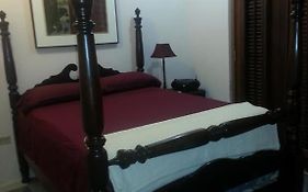 Casa Del Valle Guest House